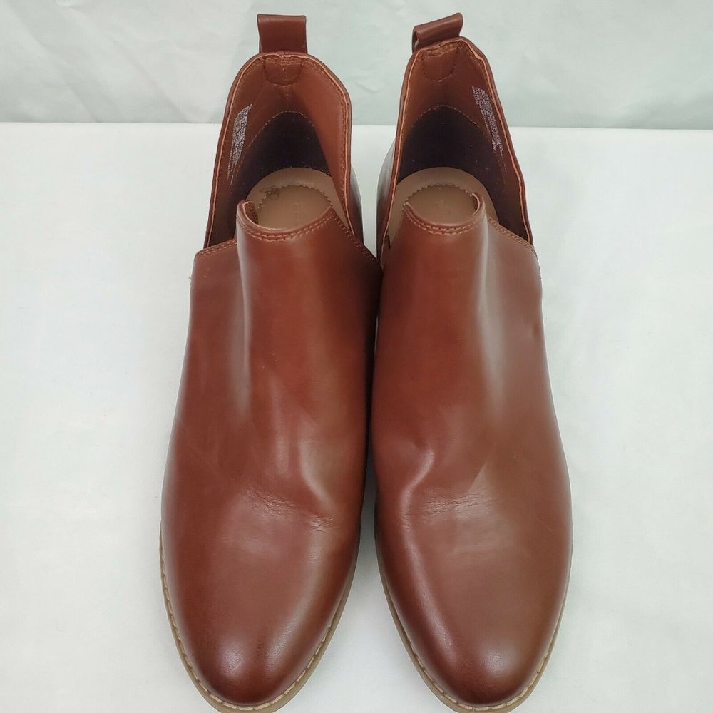 NWOT Universal Thread Women's Size 8 1/2 Brown Sli